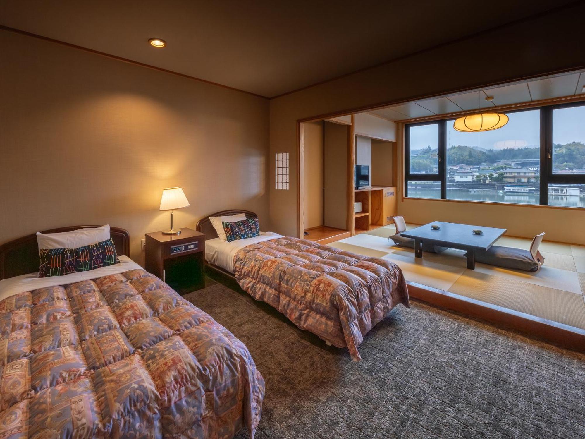 Mikuma Hotel Hita Luaran gambar